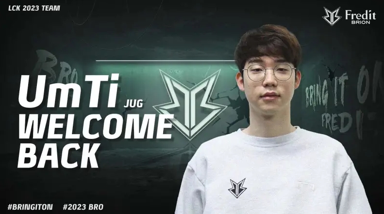 合作的一个 合作的一个